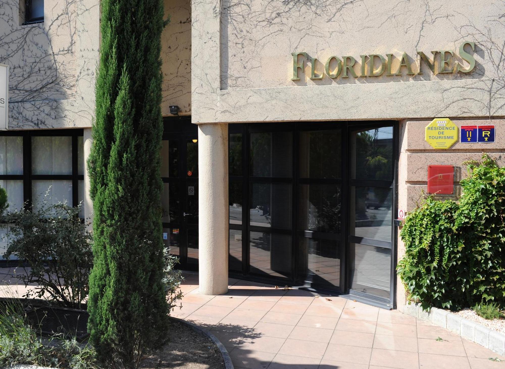 Floridianes By Hri Apartment Екс ан Прованс Екстериор снимка